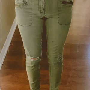 Hollister Green pants